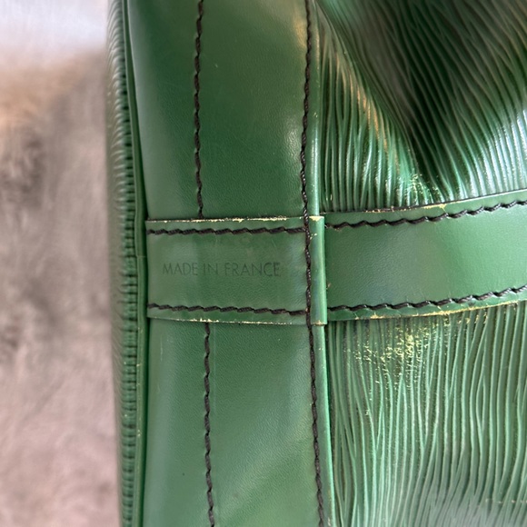 Sold - Picture 6 of 15